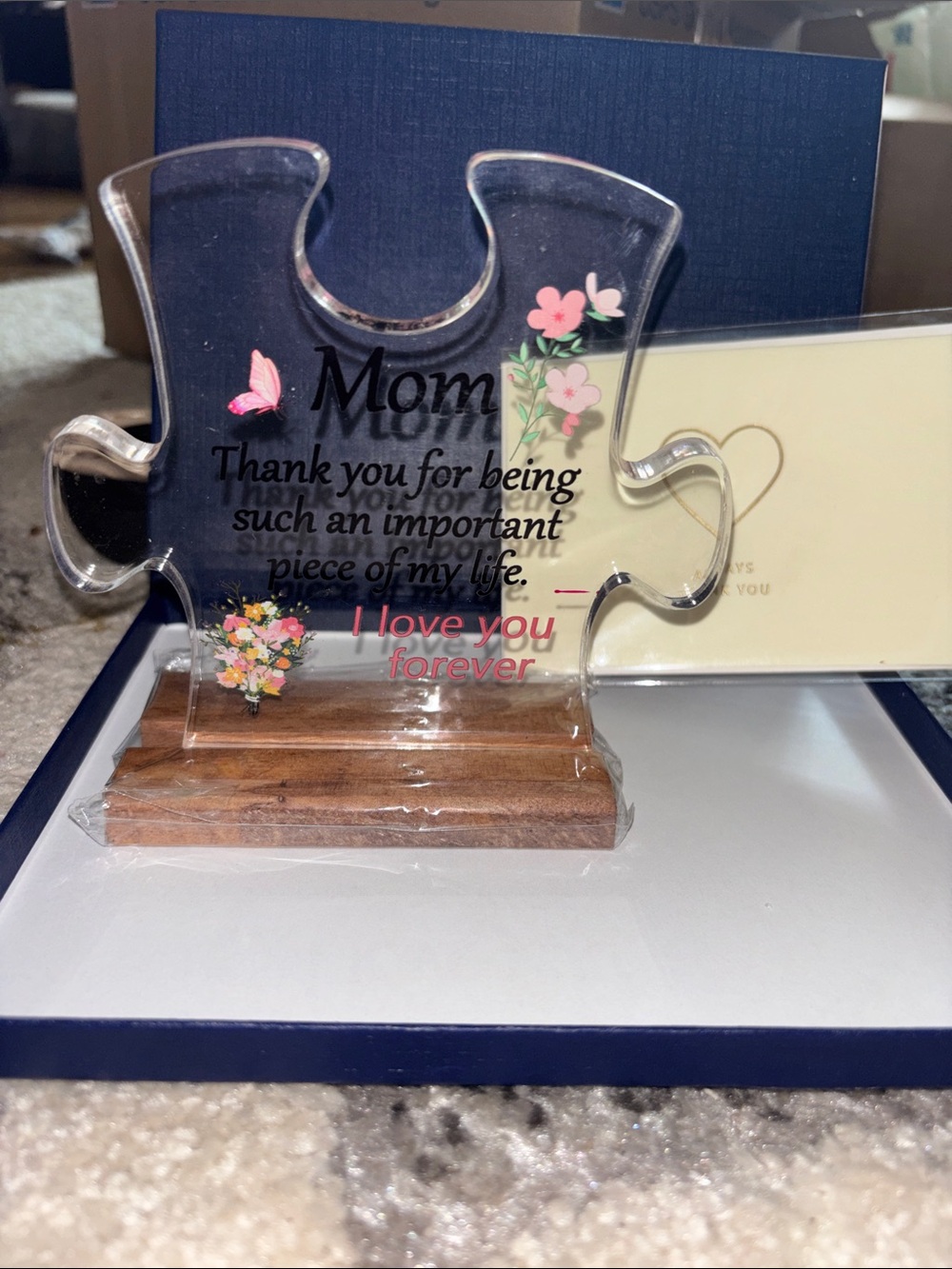 Mom Floral Puzzle Piece Keepsake - acrylic with stand and card in gift box - Picture 3 of 4
